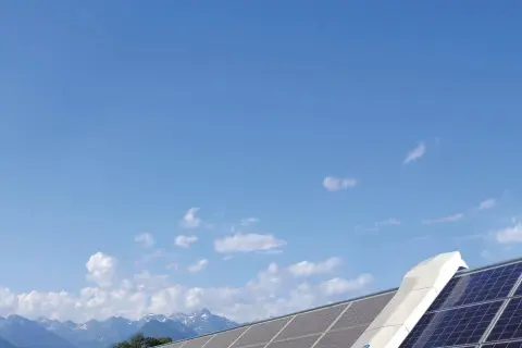 Dlaczego w Chorwacji nie ma fotowoltaiki? Przyczyny i przyszłość energii słonecznej