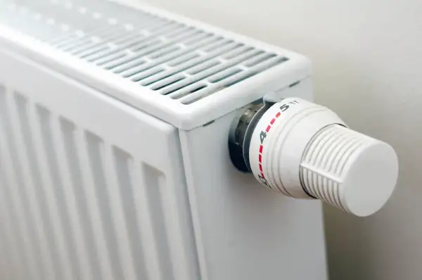 Jak samodzielnie naprawić grzejnik elektryczny – uniknij kosztownych błędów i awarii